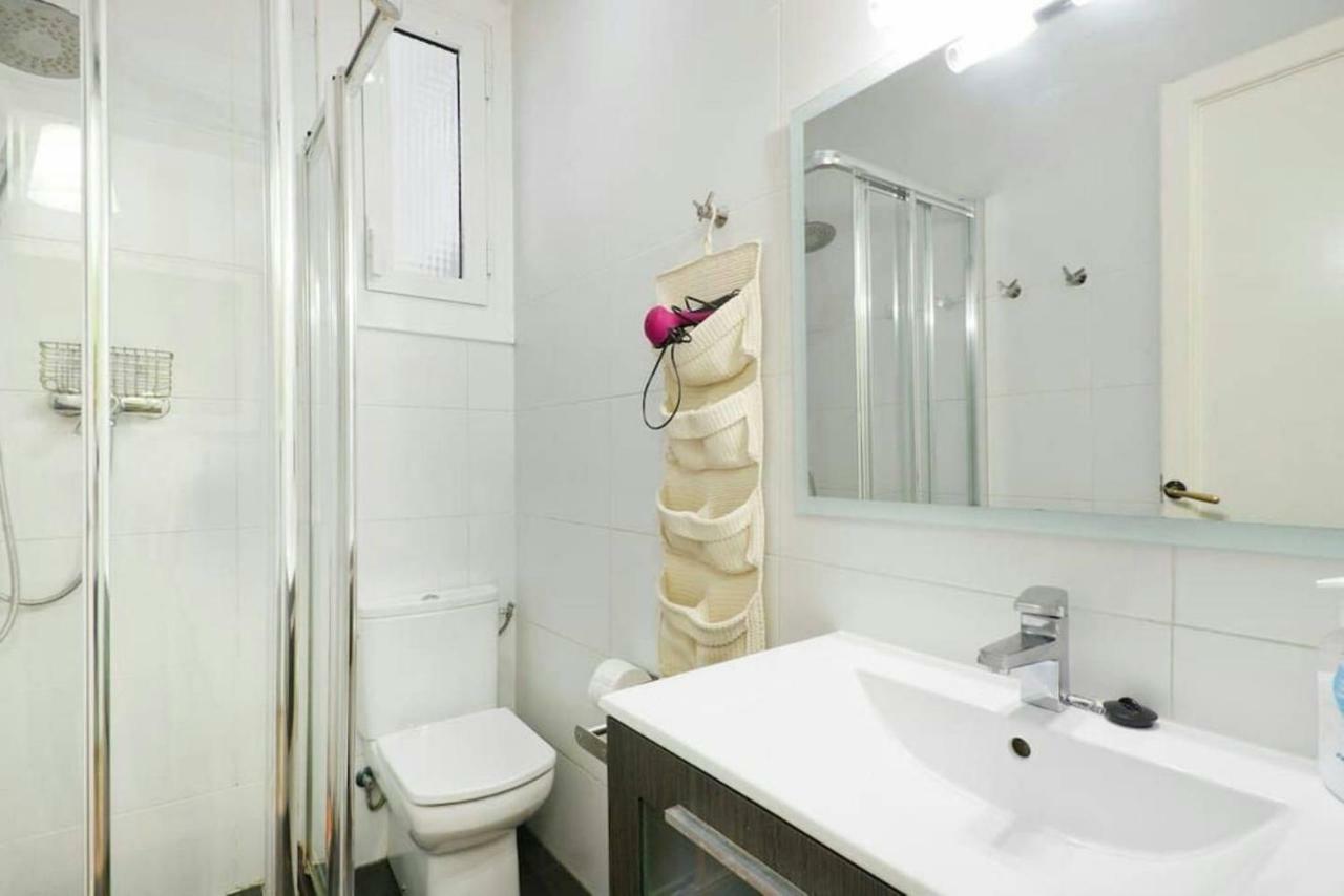 Apartamento Noemi Barcelona Luaran gambar